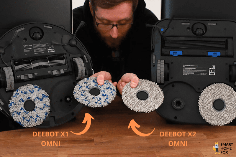 Die beiden Wischpads des ECOVACS DEEBOT X1 OMNI und X2 OMNI sind im Vergleich zu sehen.